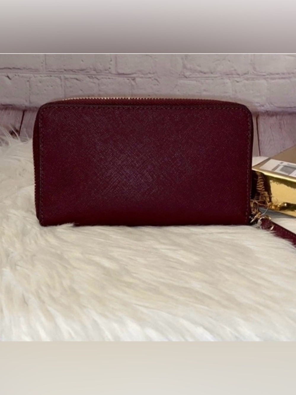 Michael Kors JET SET ITEM Xbody/GIFTABLES Wallet 2 pc Set - Picture 8 of 8